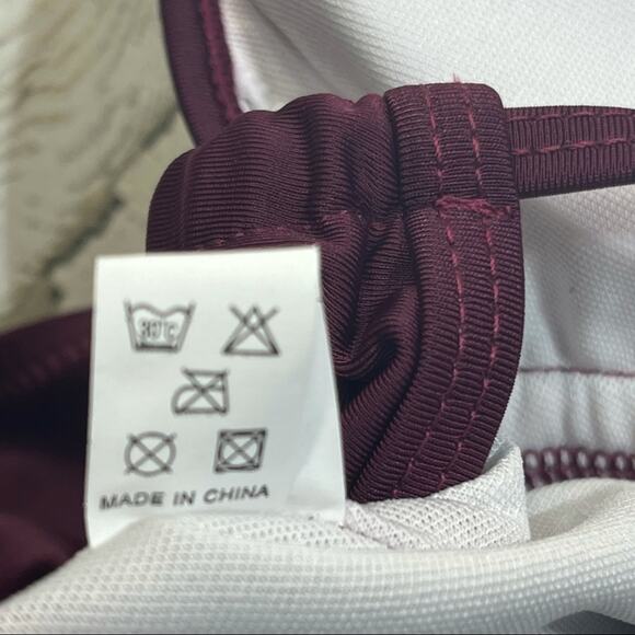 Strappy One-Piece Ruffled Monokini - Picture 7 of 8